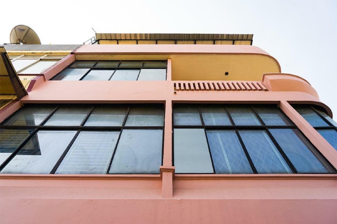 Reddoorz Near Seasons City Mall Jakarta Exterior foto
